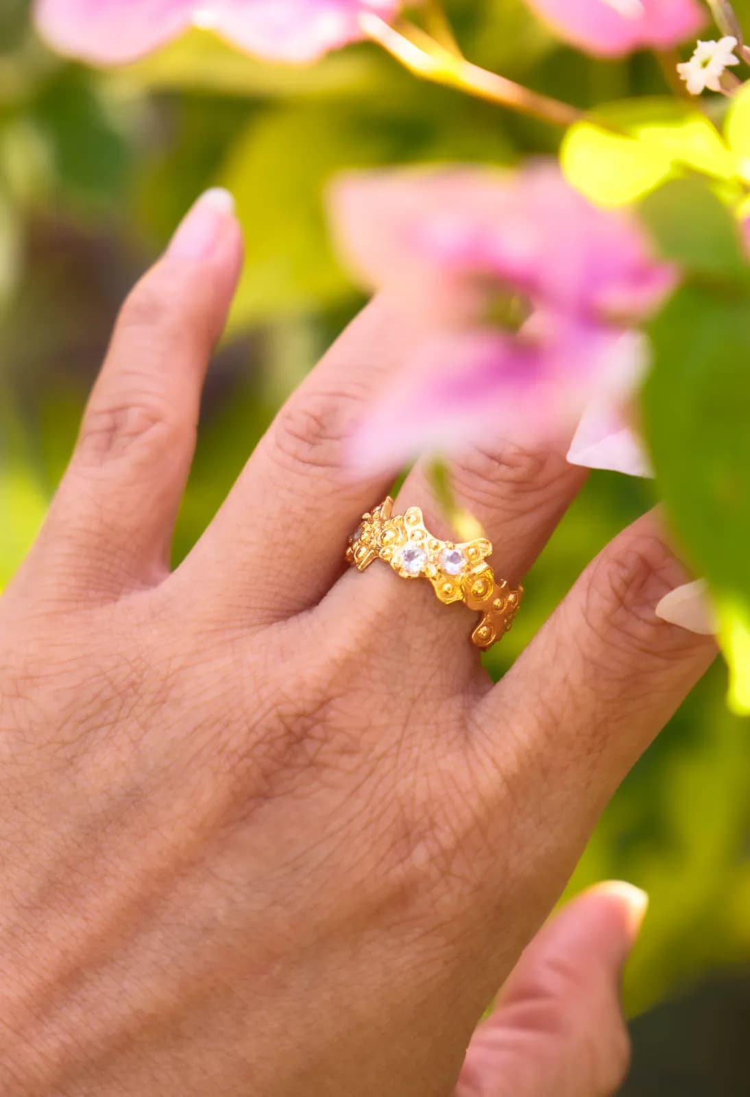 Taman Wide Floral Ring